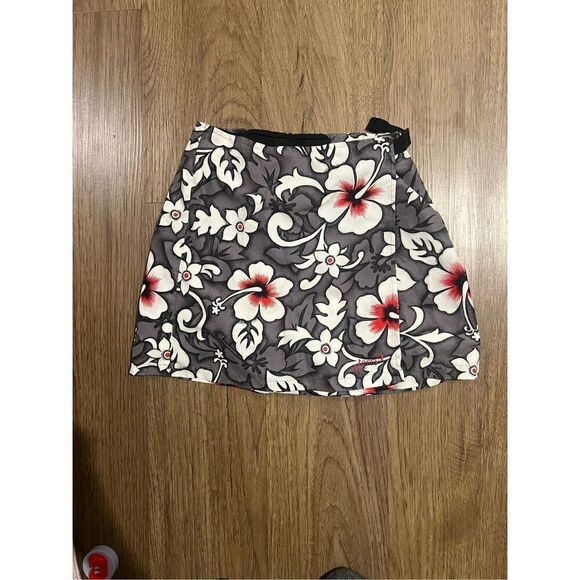 Terry Precision Cycling Co Women's Padded Cycling Skort Hibiscus Wrap size 6 - Picture 1 of 7